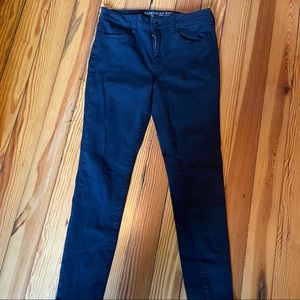 American Eagle Black Jeggings size 10 short